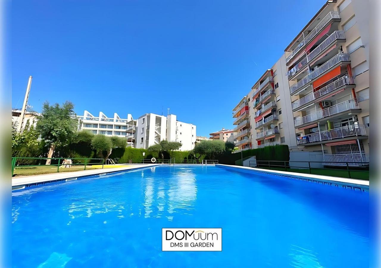 Domuum Holidays - Dms III Garden Салоу Экстерьер фото